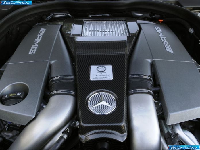 2012 Mercedes-Benz CLS63 AMG US version - фотография 140 из 157