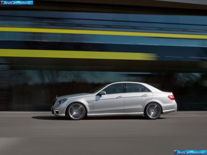 2012 Mercedes-Benz E63 Amg - фотография 5 из 12 2012 Mercedes-Benz E63 Amg - фотография 5 из 12