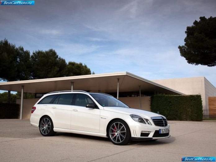 2012 Mercedes-Benz E63 Amg Wagon - фотография 17 из 42 2012 Mercedes-Benz E63 Amg Wagon - фотография 17 из 42