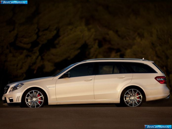 2012 Mercedes-Benz E63 Amg Wagon - фотография 23 из 42 2012 Mercedes-Benz E63 Amg Wagon - фотография 23 из 42