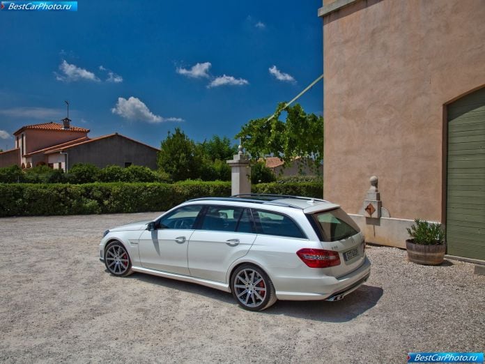 2012 Mercedes-Benz E63 Amg Wagon - фотография 26 из 42 2012 Mercedes-Benz E63 Amg Wagon - фотография 26 из 42