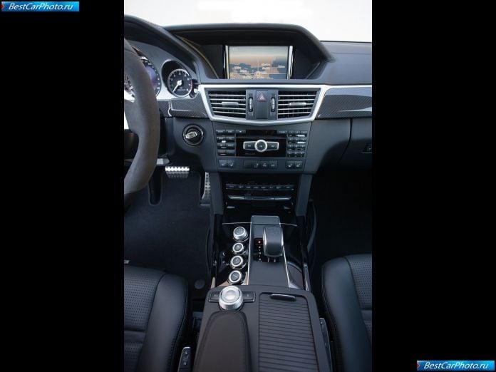 2012 Mercedes-Benz E63 Amg Wagon - фотография 41 из 42