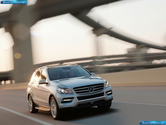 2012 Mercedes-Benz M-class - фотография 18 из 211
