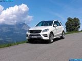 mercedes-benz_2012-m-class_1600x1200_054.jpg