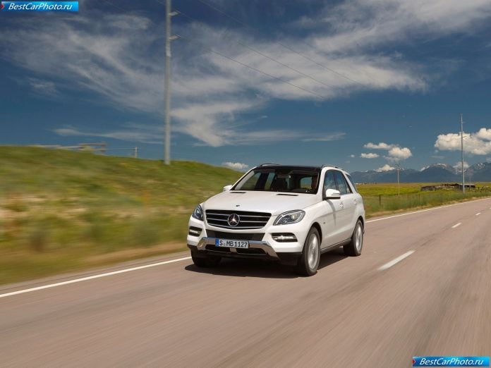 2012 Mercedes-Benz M-class - фотография 62 из 211