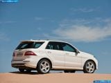 mercedes-benz_2012-m-class_1600x1200_114.jpg