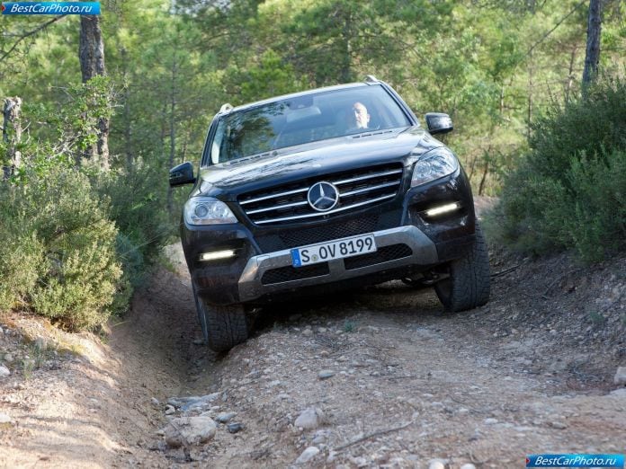 2012 Mercedes-Benz M-class - фотография 147 из 211