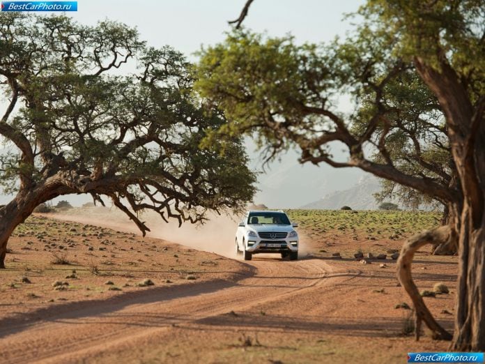2012 Mercedes-Benz M-class - фотография 149 из 211