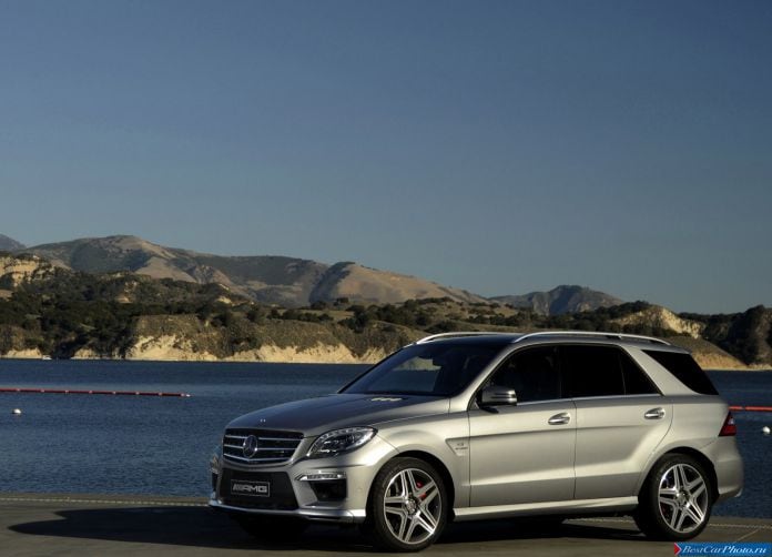 2012 Mercedes-Benz ML63 AMG - фотография 10 из 83