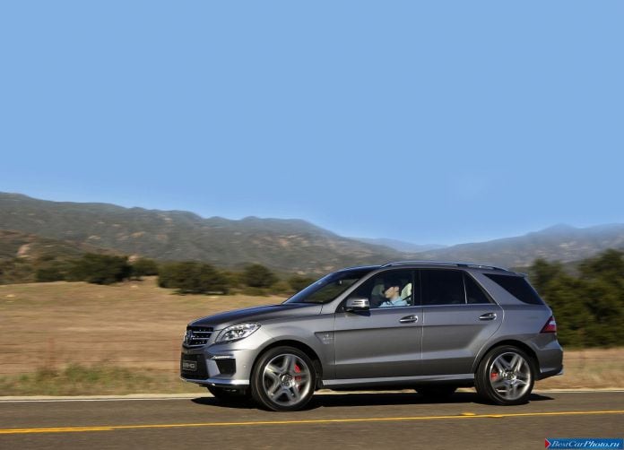 2012 Mercedes-Benz ML63 AMG - фотография 19 из 83 2012 Mercedes-Benz ML63 AMG - фотография 19 из 83