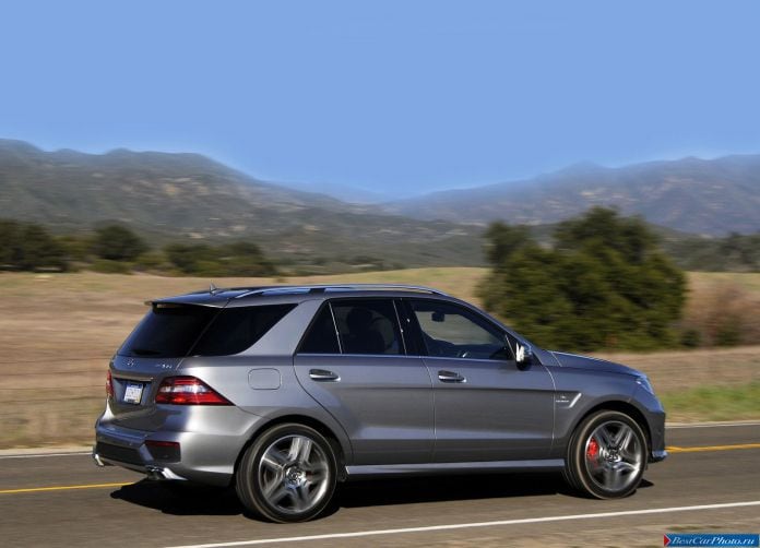 2012 Mercedes-Benz ML63 AMG - фотография 39 из 83