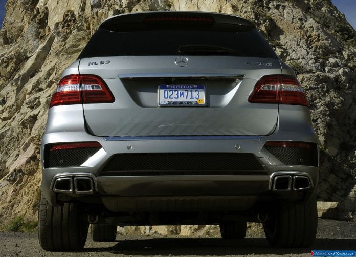2012 Mercedes-Benz ML63 AMG - фотография 47 из 83 2012 Mercedes-Benz ML63 AMG - фотография 47 из 83