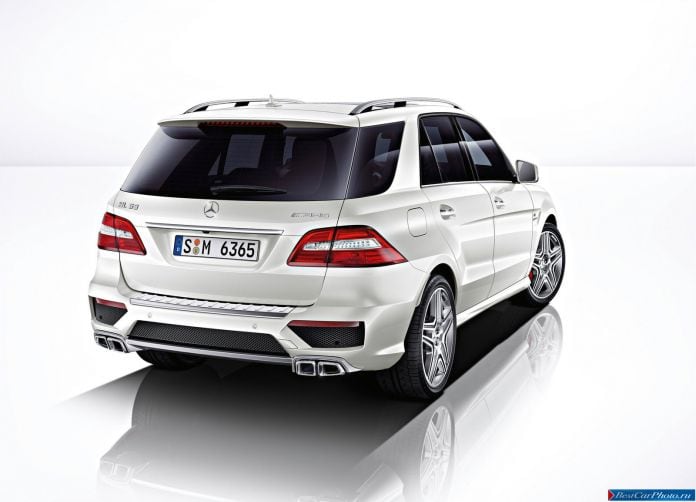 2012 Mercedes-Benz ML63 AMG - фотография 53 из 83