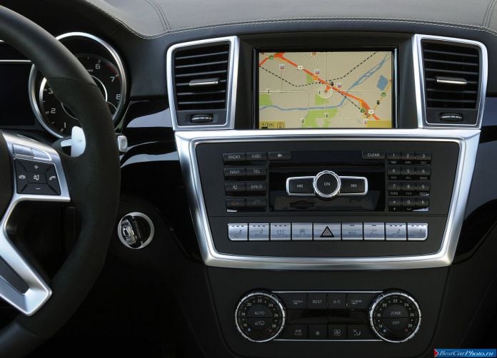 2012 Mercedes-Benz ML63 AMG - фотография 66 из 83 2012 Mercedes-Benz ML63 AMG - фотография 66 из 83