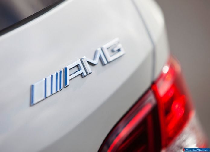 2012 Mercedes-Benz ML63 AMG - фотография 78 из 83 2012 Mercedes-Benz ML63 AMG - фотография 78 из 83