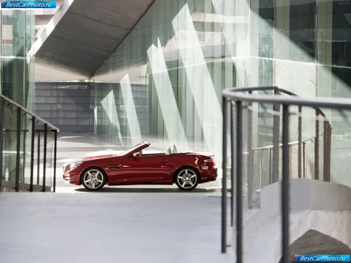 2012 Mercedes-Benz Slk-class - фотография 34 из 186