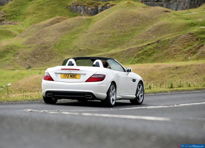 2012 Mercedes-Benz SLK 250 UK-version - фотография 50 из 99