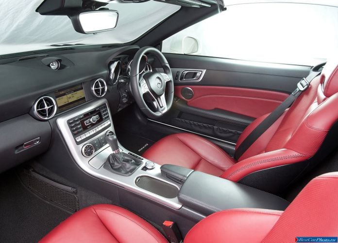 2012 Mercedes-Benz SLK 250 UK-version - фотография 62 из 99 2012 Mercedes-Benz SLK 250 UK-version - фотография 62 из 99