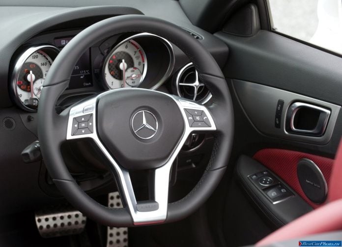 2012 Mercedes-Benz SLK 250 UK-version - фотография 65 из 99 2012 Mercedes-Benz SLK 250 UK-version - фотография 65 из 99