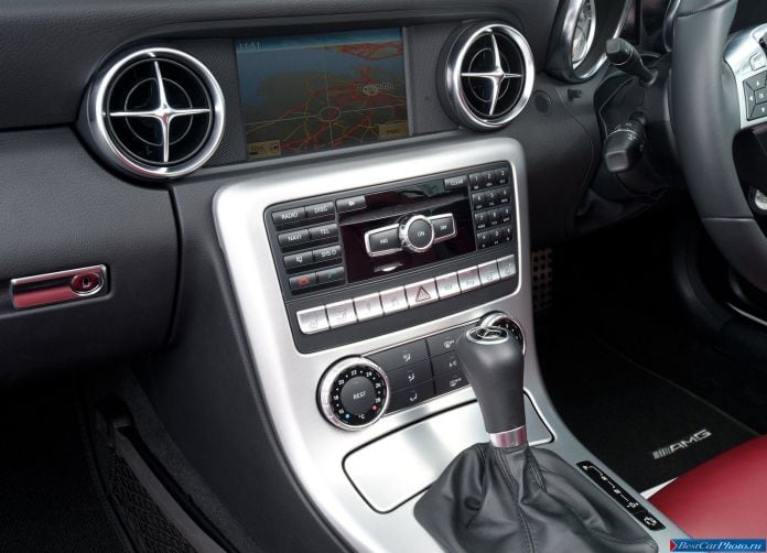 2012 Mercedes-Benz SLK 250 UK-version - фотография 78 из 99