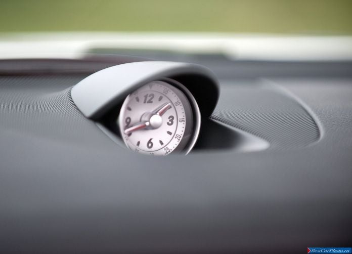 2012 Mercedes-Benz SLK 250 UK-version - фотография 82 из 99