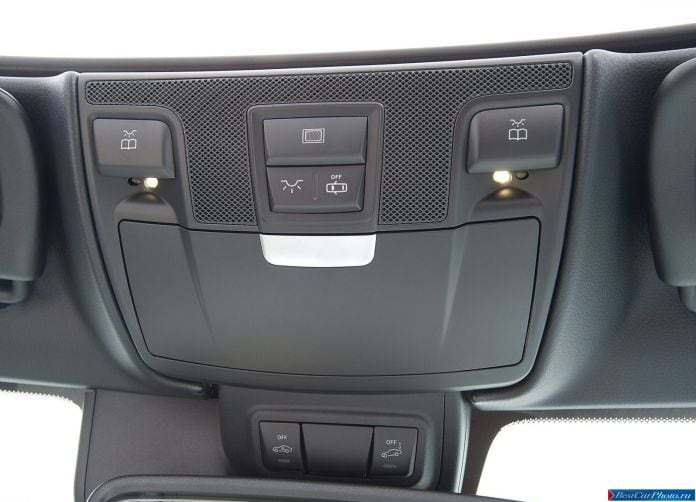 2012 Mercedes-Benz SLK 250 UK-version - фотография 87 из 99
