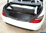 mercedes-benz_2012-slk250_uk-version_1600x1200_091.jpg