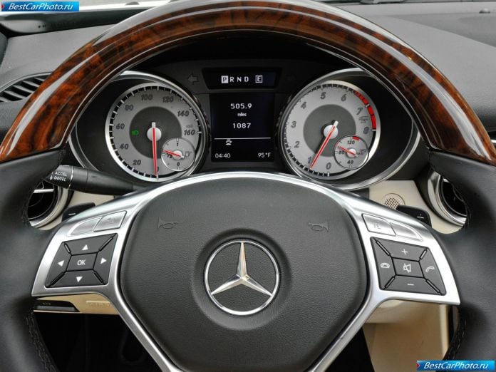 2012 Mercedes-Benz Slk350 - фотография 128 из 165 2012 Mercedes-Benz Slk350 - фотография 128 из 165