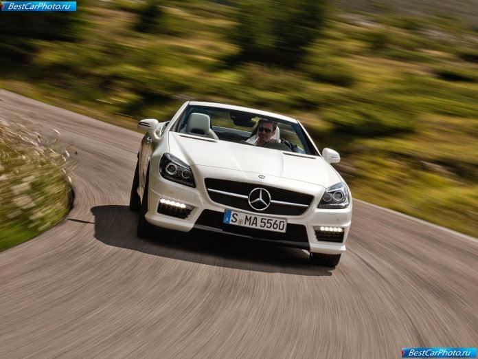 2012 Mercedes-Benz Slk55 Amg - фотография 26 из 34 2012 Mercedes-Benz Slk55 Amg - фотография 26 из 34