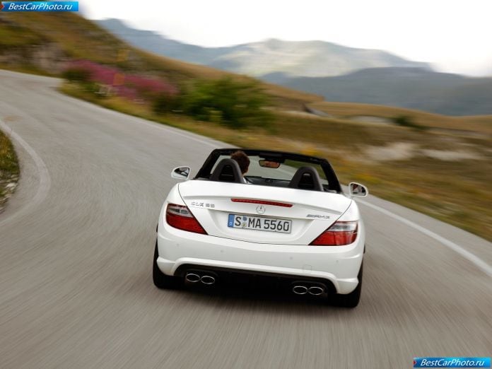 2012 Mercedes-Benz Slk55 Amg - фотография 27 из 34 2012 Mercedes-Benz Slk55 Amg - фотография 27 из 34