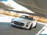 mercedes-benz_2012-sls_amg_roadster_1600x1200_009.jpg
