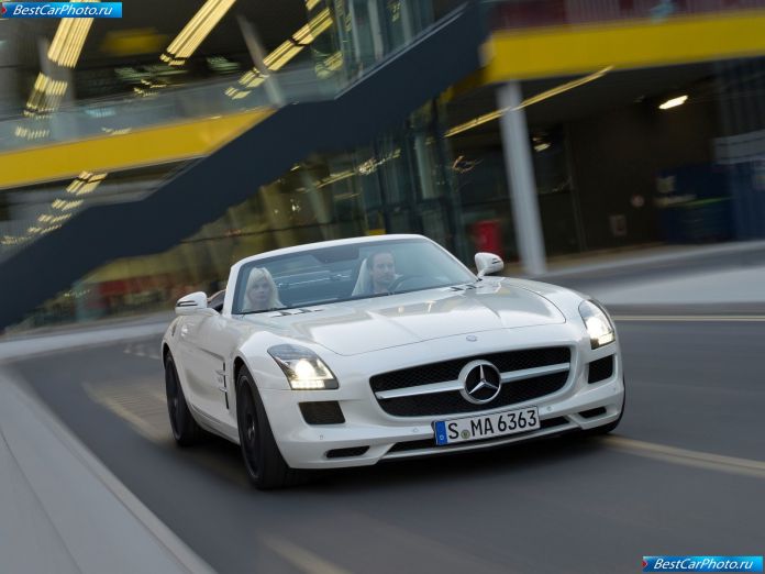 2012 Mercedes-Benz Sls Amg Roadster - фотография 24 из 229 2012 Mercedes-Benz Sls Amg Roadster - фотография 24 из 229