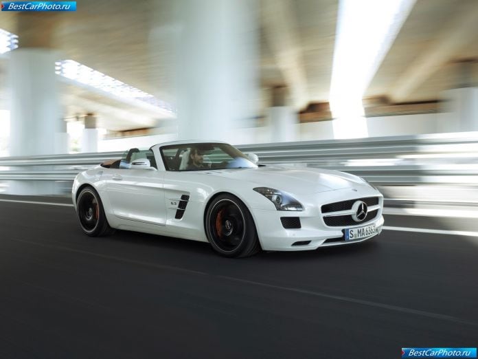 2012 Mercedes-Benz Sls Amg Roadster - фотография 37 из 229 2012 Mercedes-Benz Sls Amg Roadster - фотография 37 из 229