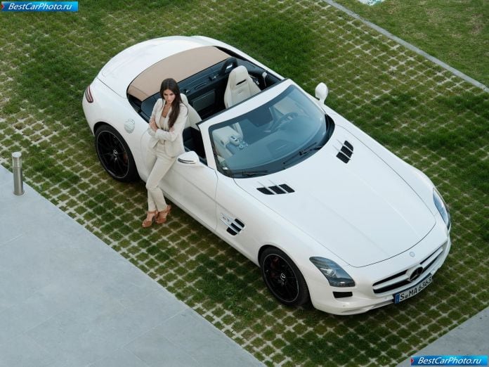 2012 Mercedes-Benz Sls Amg Roadster - фотография 38 из 229 2012 Mercedes-Benz Sls Amg Roadster - фотография 38 из 229