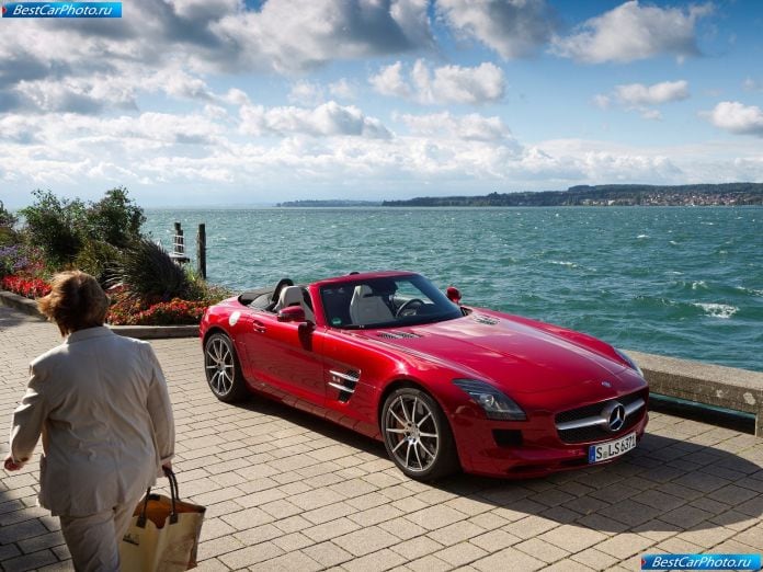 2012 Mercedes-Benz Sls Amg Roadster - фотография 51 из 229 2012 Mercedes-Benz Sls Amg Roadster - фотография 51 из 229