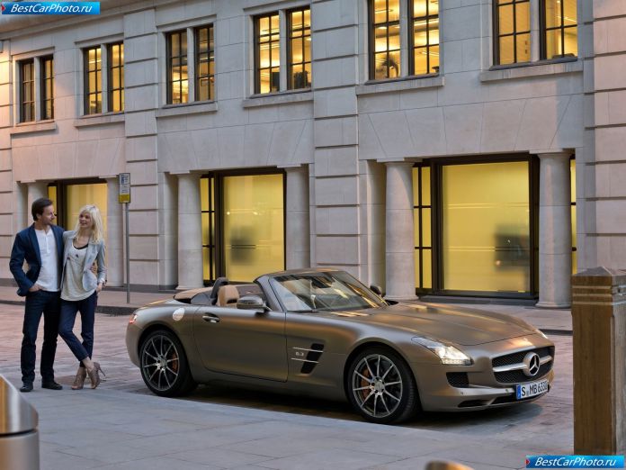 2012 Mercedes-Benz Sls Amg Roadster - фотография 54 из 229 2012 Mercedes-Benz Sls Amg Roadster - фотография 54 из 229