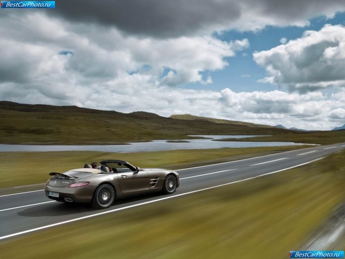 2012 Mercedes-Benz Sls Amg Roadster - фотография 105 из 229 2012 Mercedes-Benz Sls Amg Roadster - фотография 105 из 229