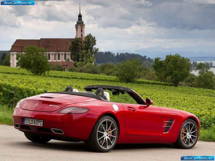2012 Mercedes-Benz Sls Amg Roadster - фотография 115 из 229 2012 Mercedes-Benz Sls Amg Roadster - фотография 115 из 229