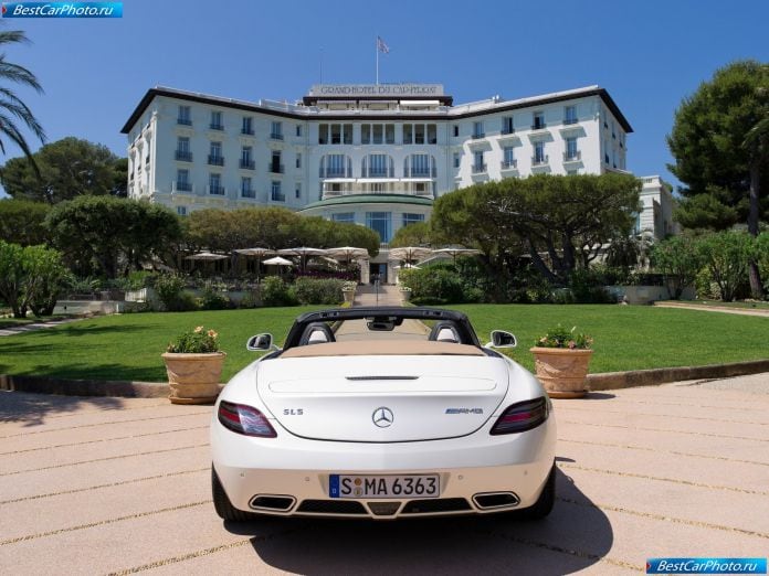 2012 Mercedes-Benz Sls Amg Roadster - фотография 126 из 229