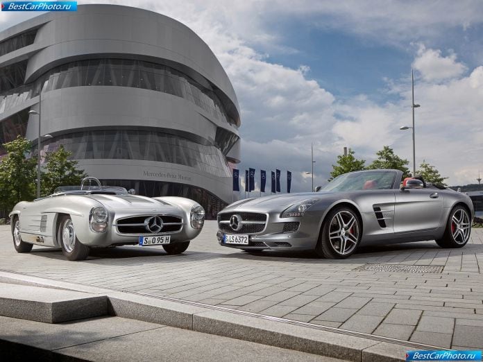 2012 Mercedes-Benz Sls Amg Roadster - фотография 135 из 229