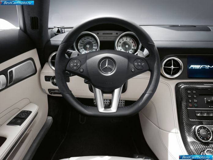 2012 Mercedes-Benz Sls Amg Roadster - фотография 157 из 229