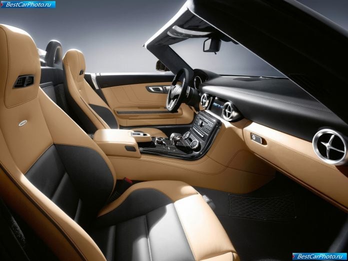 2012 Mercedes-Benz Sls Amg Roadster - фотография 166 из 229