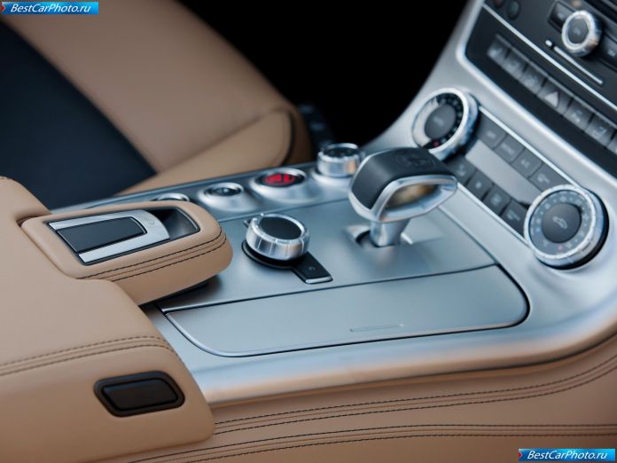 2012 Mercedes-Benz Sls Amg Roadster - фотография 177 из 229