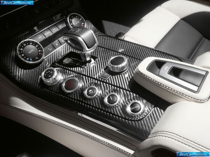 2012 Mercedes-Benz Sls Amg Roadster - фотография 178 из 229