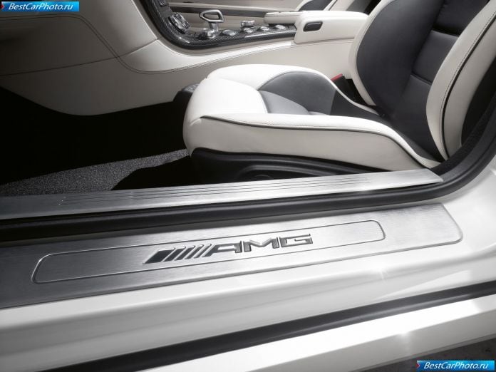 2012 Mercedes-Benz Sls Amg Roadster - фотография 195 из 229