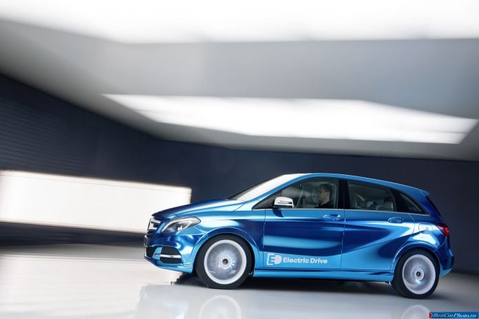 2012 Mercedes-Benz B-class Electric Drive Concept - фотография 5 из 17