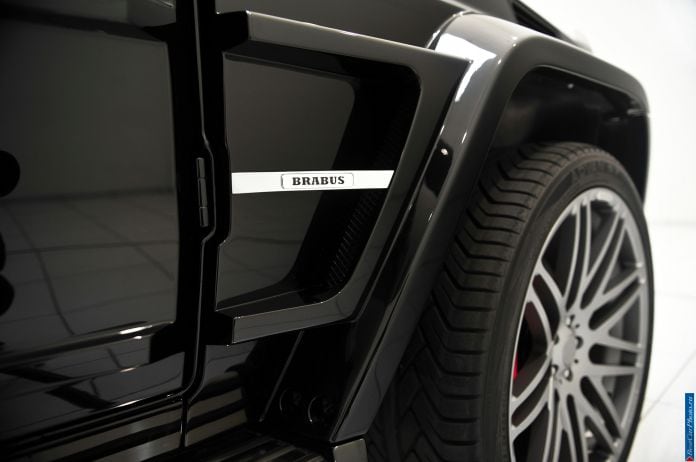 2012 Mercedes-Benz G-class by Brabus - фотография 20 из 38