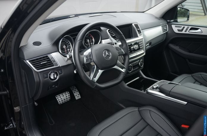 2012 Mercedes-Benz ML-class AMG by Brabus - фотография 10 из 11 2012 Mercedes-Benz ML-class AMG by Brabus - фотография 10 из 11