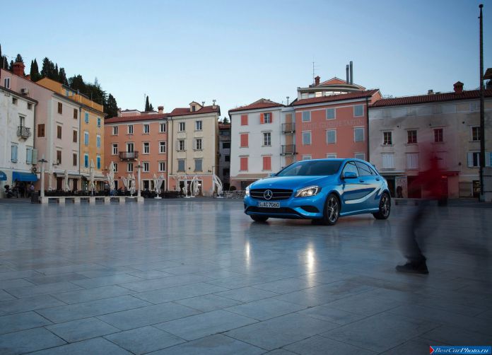 2013 Mercedes-Benz A-class - фотография 55 из 227