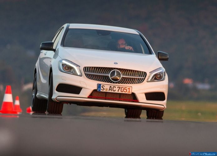 2013 Mercedes-Benz A-class - фотография 60 из 227